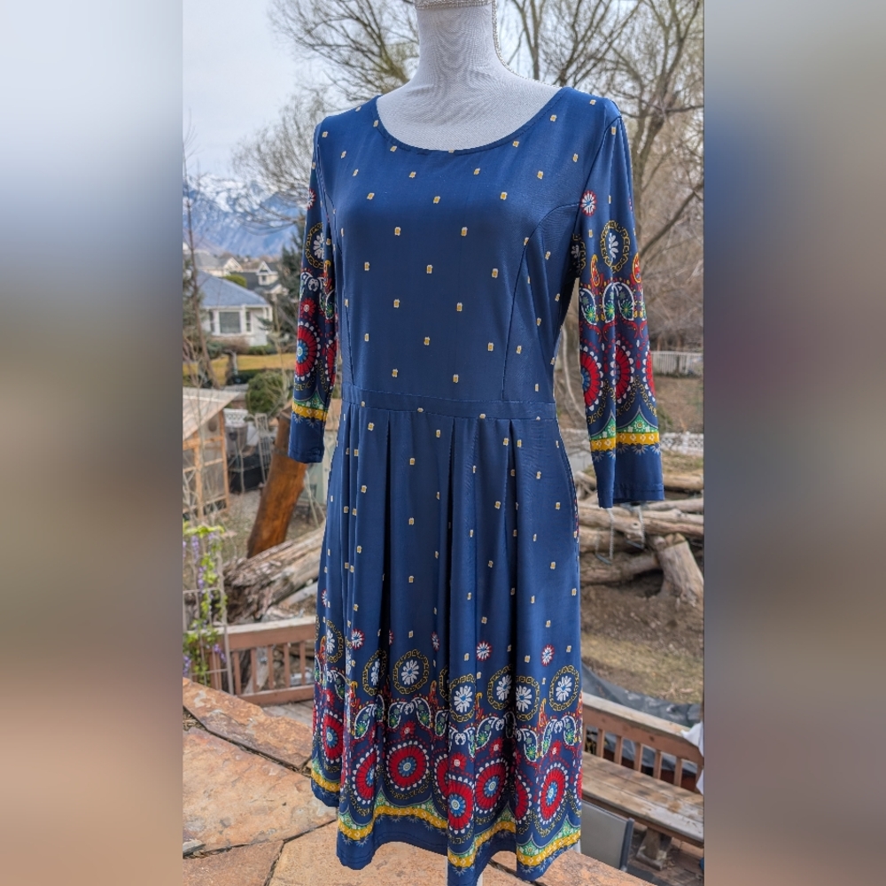 Reborn Paisley Women's size XL Polyester Dress with Pockets *READ!!*